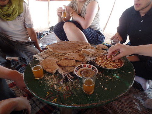 Cooking with nomadic families